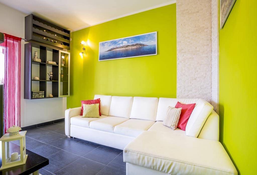 Apartments Biserka Bol Rom bilde
